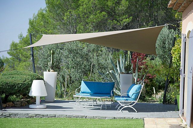 Shade Sail offering privacy